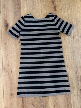 GAP | Black & Gray Striped Short Sleeve Dress | scoop back | size S